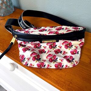 Juicy Couture Floral Rose Fanny Pack Belt Bag Red White Black  Varsity Blooms
